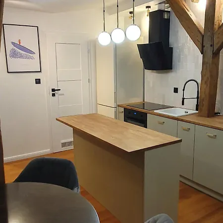 Kochanowskiego6 Center *