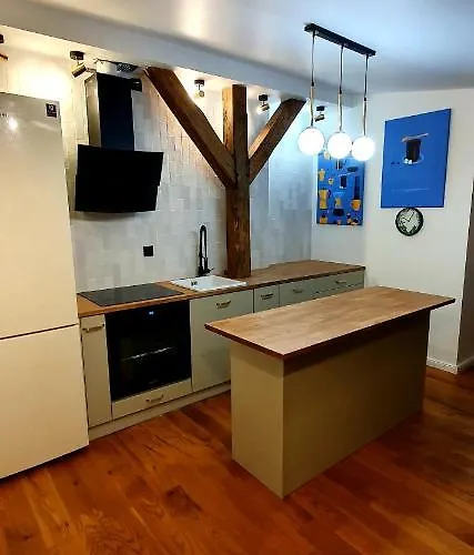 Kochanowskiego6 Center