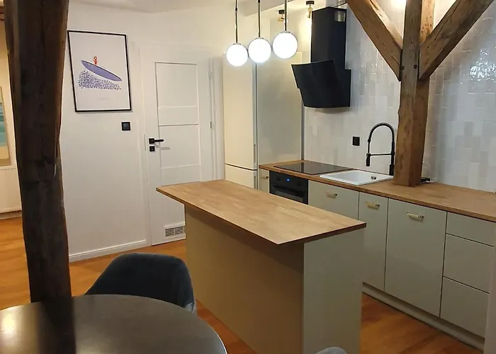 Kochanowskiego6 Center *